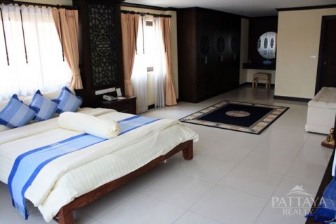 Condo in Pattaya, Thailand, 1 bedroom  № 45289 - photo 2