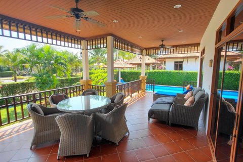 Villa in Hua Hin, Thailand 3 bedrooms № 46212 - photo 5