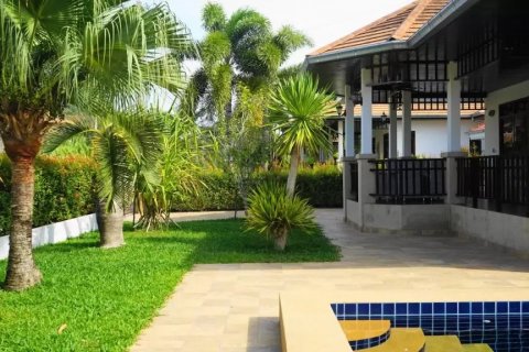 Villa in Hua Hin, Thailand 2 bedrooms № 46117 - photo 20