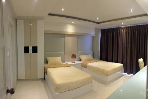 Condo in Pattaya, Thailand, 3 bedrooms  № 45410 - photo 20