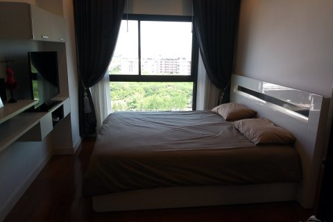 Condo in Pattaya, Thailand, 2 bedrooms  № 45059 - photo 17