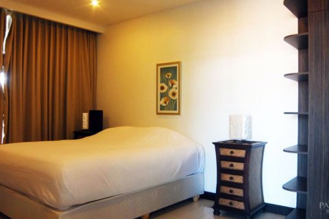 Condo in Pattaya, Thailand, 2 bedrooms  № 45175 - photo 8