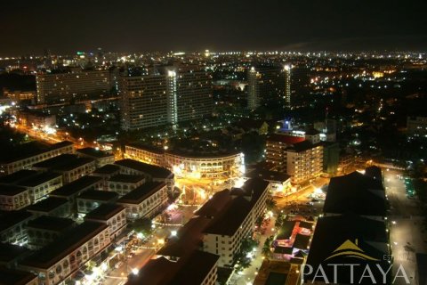 Condo on Jomtien Beach, Pattaya, Thailand, 2 bedrooms  № 45224 - photo 18