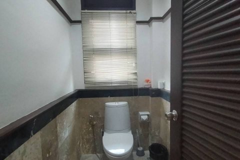 House in Pattaya, Thailand 3 bedrooms № 45557 - photo 21