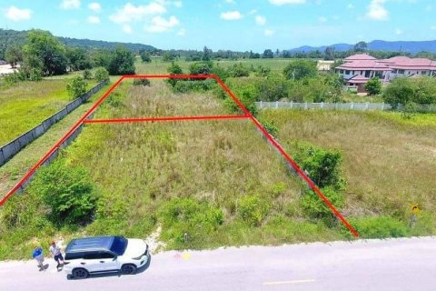 Land in Sattahip, Thailand 2560 sq.m. № 46161 - photo 2