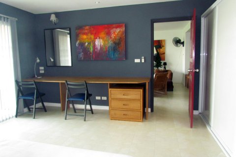 Condo on Jomtien Beach, Pattaya, Thailand, 2 bedrooms  № 45308 - photo 10