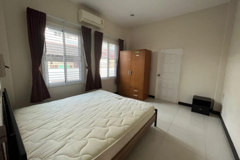 House in Bang Lamung, Thailand 2 bedrooms № 45921 - photo 6