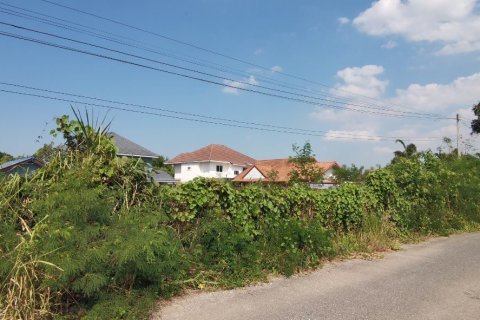 Land in Sattahip, Thailand 4000 sq.m. № 46432 - photo 4