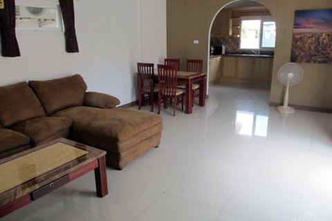 House in Pattaya, Thailand 2 bedrooms № 45466 - photo 11