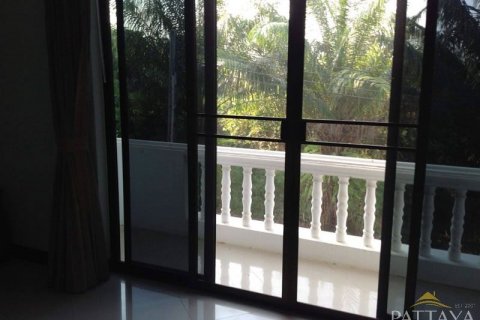 House in Pattaya, Thailand 3 bedrooms № 45477 - photo 5