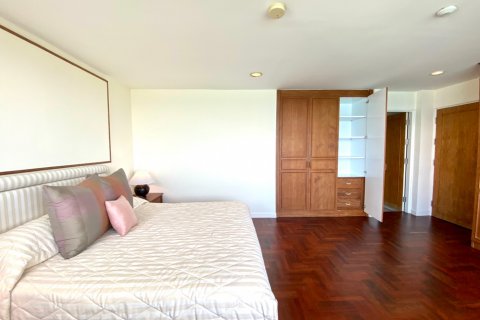 Condo in Pattaya, Thailand, 3 bedrooms  № 45391 - photo 28