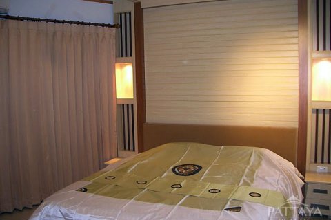 Condo in Pattaya, Thailand, 2 bedrooms  № 45293 - photo 9