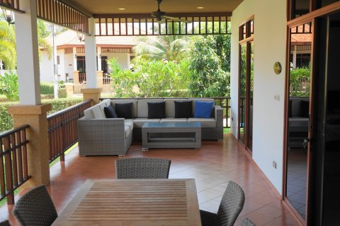 Villa in Hua Hin, Thailand 3 bedrooms № 46223 - photo 5