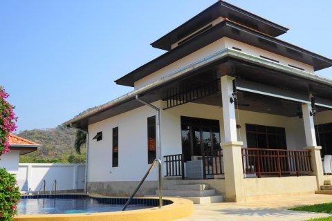 Villa in Hua Hin, Thailand 3 bedrooms № 46210 - photo 12