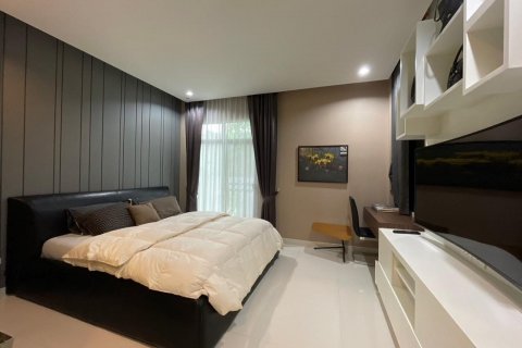 House in Bang Lamung, Thailand 3 bedrooms № 44927 - photo 17