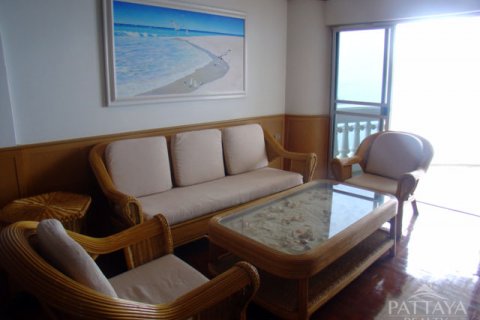 Condo in Pattaya, Thailand, 3 bedrooms  № 45410 - photo 10