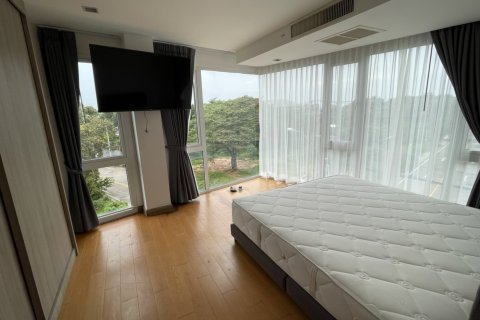 Condo in Pattaya, Thailand, 2 bedrooms  № 45271 - photo 20