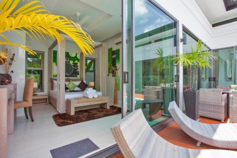Villa on Nai Harn Beach, Thailand 2 bedrooms № 44811 - photo 16