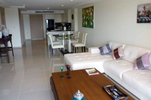 Condo in Pattaya, Thailand, 2 bedrooms  № 45149 - photo 11