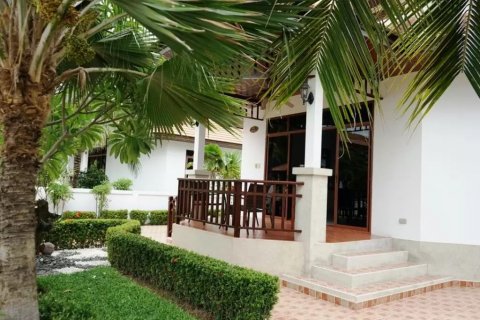 Villa in Hua Hin, Thailand 1 bedroom № 46047 - photo 13