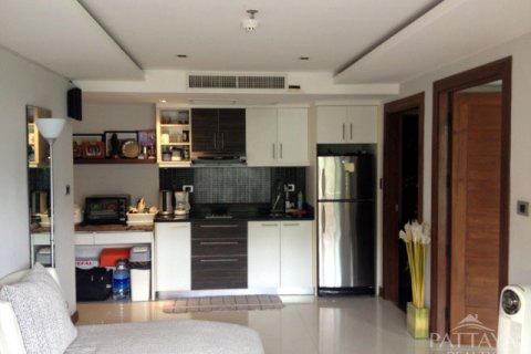 Condo in Pattaya, Thailand, 1 bedroom  № 45327 - photo 5