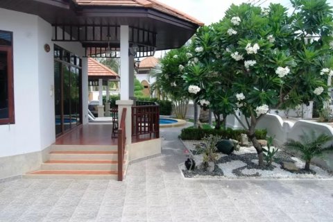 Villa in Hua Hin, Thailand 1 bedroom № 46048 - photo 12