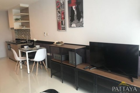 Condo in Pattaya, Thailand, 1 bedroom  № 45082 - photo 2