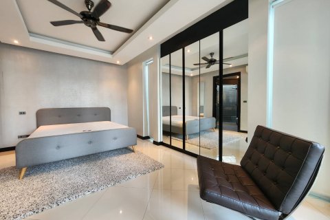 House on Jomtien Beach, Pattaya, Thailand 4 bedrooms № 20224 - photo 23