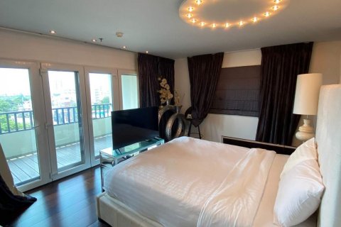 Condo in Pattaya, Thailand, 3 bedrooms  № 45397 - photo 28