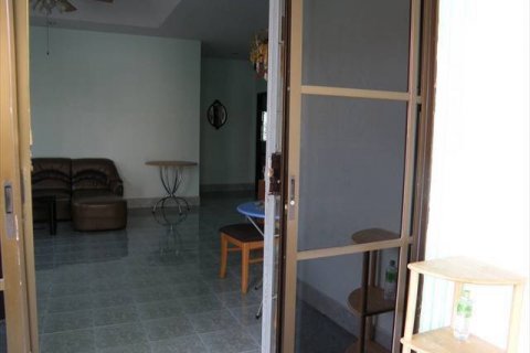 House in Pattaya, Thailand 2 bedrooms № 45535 - photo 14
