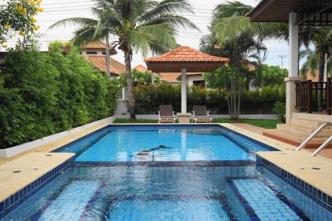 Villa in Hua Hin, Thailand 2 bedrooms № 46166 - photo 15