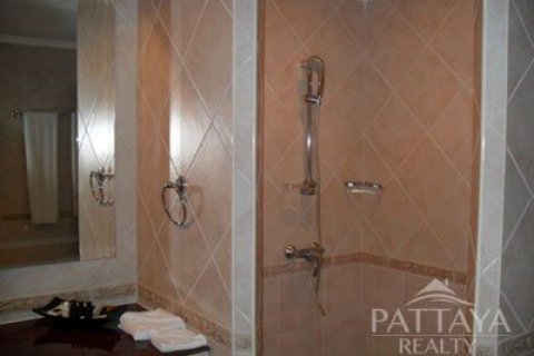 Condo in Pattaya, Thailand, 1 bedroom  № 45157 - photo 1