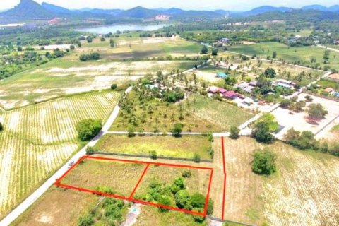 Land in Sattahip, Thailand 2560 sq.m. № 46161 - photo 5