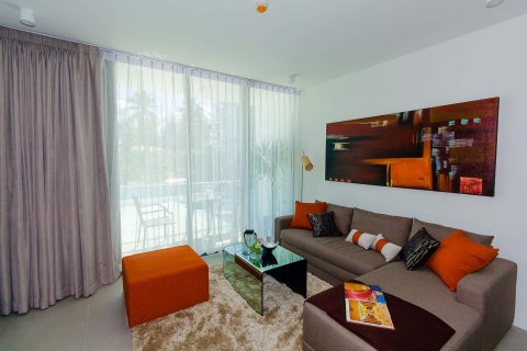 Apartment in Bang Tao, Thailand 2 bedrooms № 46148 - photo 1