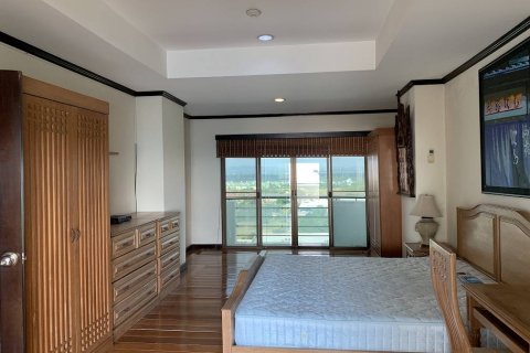 Condo in Pattaya, Thailand, 3 bedrooms  № 45179 - photo 12