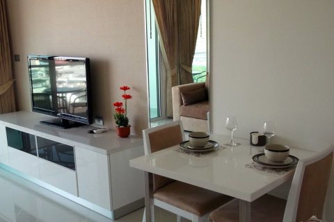 Condo in Pattaya, Thailand, 1 bedroom  № 45009 - photo 2