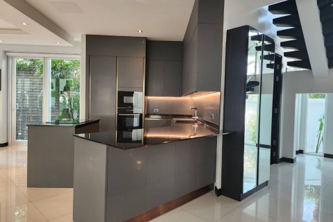 House on Jomtien Beach, Pattaya, Thailand 4 bedrooms № 20224 - photo 19