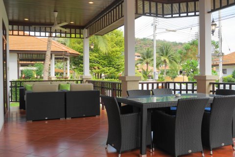 Villa in Hua Hin, Thailand 2 bedrooms № 46167 - photo 20