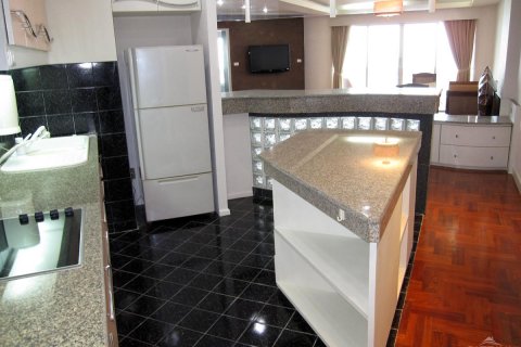 Condo in Pattaya, Thailand, 3 bedrooms  № 45412 - photo 8