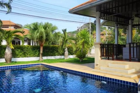 Villa in Hua Hin, Thailand 2 bedrooms № 46117 - photo 13