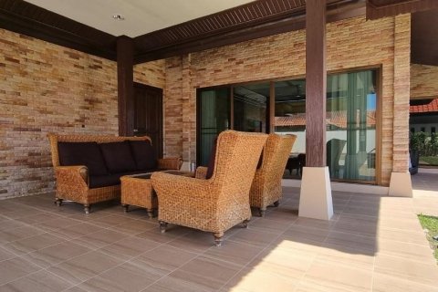 House in Sattahip, Thailand 3 bedrooms № 46203 - photo 3