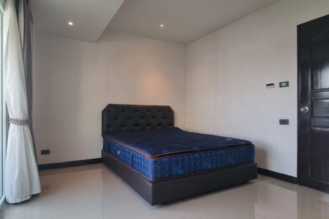 Condo in Bang Lamung, Thailand, 2 bedrooms  № 45916 - photo 16