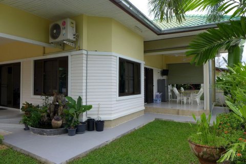 House in Pattaya, Thailand 3 bedrooms № 45468 - photo 6