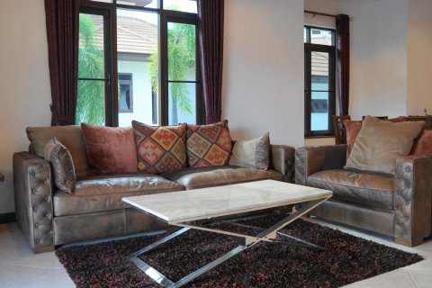 Villa in Hua Hin, Thailand 2 bedrooms № 46167 - photo 21