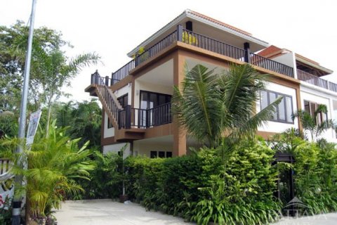 House in Pattaya, Thailand 2 bedrooms № 45452 - photo 18