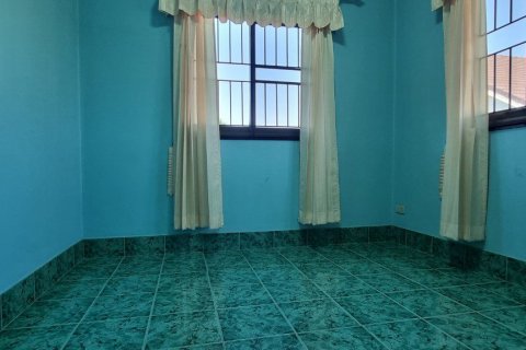 House in Sattahip, Thailand 5 bedrooms № 46186 - photo 12