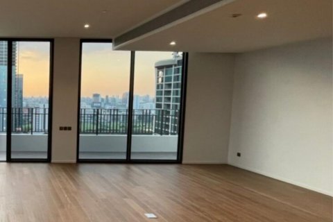 Penthouse in Bangkok, Thailand 3 bedrooms № 44954 - photo 29
