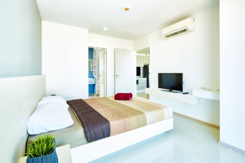 Condo on Jomtien Beach, Pattaya, Thailand, 2 bedrooms  № 45414 - photo 15