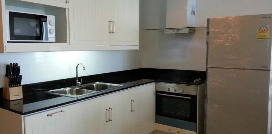 Condo in Pattaya, Thailand, 3 bedrooms  № 45209