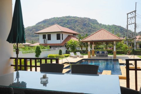 Villa in Hua Hin, Thailand 3 bedrooms № 46224 - photo 7